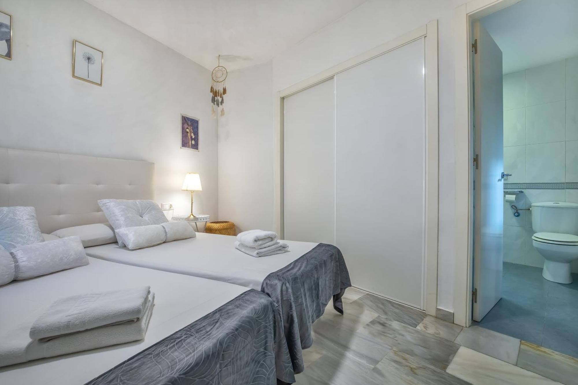 Encanto En La Juderia: Apartamento Con Patio Cordoba Exterior photo